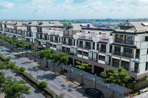 Điều gì khiến Imperia Grand Plaza Đức Hoà khác biệt giữa rừng dự án vệ tinh?