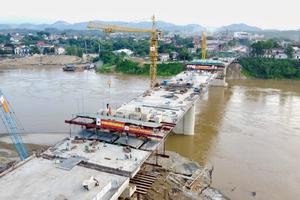 Vì sao nhiều bộ, ngành, địa phương giải ngân vốn đầu tư công thấp?