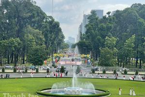 TP Hồ Chí Minh quyết tâm đạt tổng doanh thu du lịch 290 ngàn tỷ đồng trong năm 2025