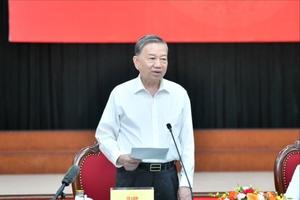 Bộ Chính trị đặt mục tiêu tăng chiều cao, kéo dài tuổi thọ và miễn viện phí cơ bản cho người dân