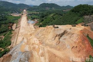 Giải quyết vấn đề vật liệu thi công cao tốc Tuyên Quang - Hà Giang