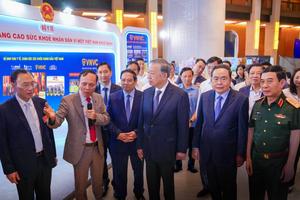 Bệnh viện Tâm Anh giới thiệu công nghệ Robot, AI tại triển lãm của Bộ Y tế