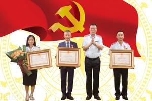 Tập thể, cá nhân được khen thưởng tại Đại hội Thi đua yêu nước ngành Thanh tra lần thứ VI