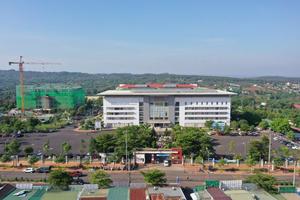 Thường trực Tỉnh ủy Đắk Lắk chỉ đạo "nóng" vụ kê khống hàng trăm trường hợp tán sỏi thận bằng máy Laser dù máy hỏng