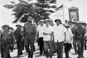Bài 1: Ký ức bất tử: Fidel Castro và lá cờ chiến thắng ở Quảng Trị