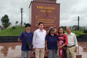 Bài 2: “Cuba và Chủ tịch Fidel Castro mãi mãi trong trái tim tôi”