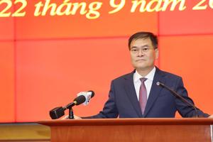 Ông Bùi Văn Khắng giữ chức Chủ tịch UBND tỉnh Quảng Ninh