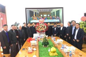 Đồng bào Công giáo: Sống tốt đời đẹp đạo, gương mẫu chấp hành chính sách phát luật