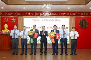 Khánh Hòa: Trao quyết định phân công, bổ nhiệm Trưởng ban Tổ chức Tỉnh ủy, Trưởng ban Tuyên giáo và Dân vận Tỉnh ủy