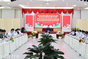 Phó Thủ tướng Chính phủ Mai Văn Chính làm việc với lãnh đạo tỉnh Tây Ninh