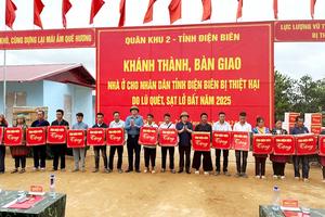 Điện Biên: Khánh thành, bàn giao nhà cho Nhân dân vùng lũ bản Háng Pu Xi, xã Xa Dung