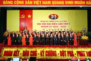 Chủ tịch Quốc hội Trần Thanh Mẫn dự Đại hội Đại biểu Đảng bộ TP Cần Thơ lần thứ I