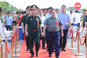 Thủ tướng Phạm Minh Chính dự lễ khánh thành cầu Phong Châu mới (Phú Thọ)