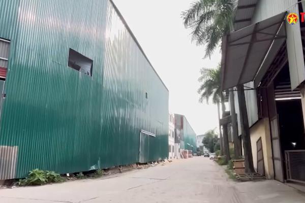 Phát lộ nhiều "biệt thự chui" 3 tầng trong vỏ bọc nhà xưởng ở Việt Hưng, Hà Nội