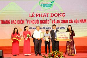 Cả nước hướng về Tháng cao điểm "Vì người nghèo" năm 2025