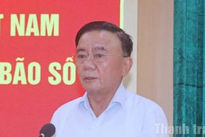 Thường trực Ban Bí thư Trần Cẩm Tú thăm, động viên Đảng bộ, chính quyền và Nhân dân Thanh Hóa khắc phục hậu quả bão số 10