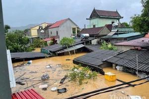 Nghệ An: Nhiều vùng bị cô lập, ngập lụt lịch sử