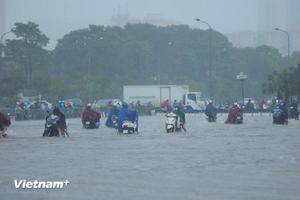Hoàn lưu bão số 10 gây mưa lớn ảnh hưởng đến 14 tỉnh, thành phố