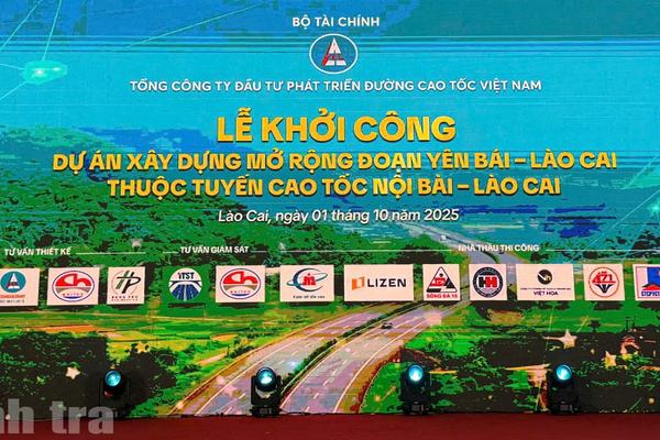 Khởi công Dự án mở rộng cao tốc Nội Bài - Lào Cai đoạn Yên Bái - Lào Cai, tổng vốn 7.667 tỷ đồng, dự kiến hoàn thành năm 2026