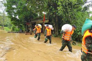 Bộ Tổng Tham mưu: Toàn quân dồn sức khắc phục hậu quả bão lũ, không để người dân thiếu nơi ở