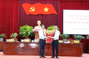 Ông Trương Cảnh Tuyên được bầu giữ chức Chủ tịch UBND thành phố Cần Thơ