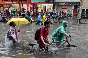 Học sinh Hà Nội nghỉ học ngày 6/10 để ứng phó bão số 11