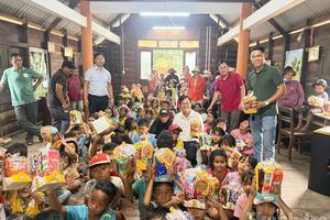 Trung thu ấm áp, chan chứa nghĩa tình đến với trẻ em vùng sâu Đắk Lắk