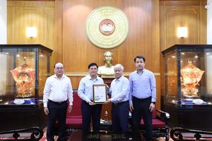 Hơn 752 tỷ đồng sẻ chia cùng đồng bào vùng bão số 10