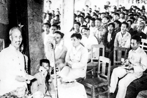 Bài 2: "LIÊM" - giữ mình trước sóng gió và "TRUNG" - tận trung với Tổ quốc, hết lòng vì Nhân dân