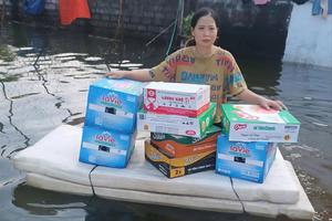 Từ trong bão lũ, sáng lên nghĩa đồng bào