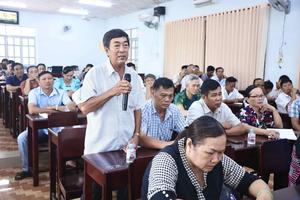 Vĩnh Long: Cử tri kiến nghị hạ giá vật tư nông nghiệp, khắc phục thiếu thuốc bảo hiểm y tế
