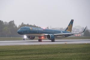 Vietnam Airlines điều chỉnh kế hoạch khai thác do ảnh hưởng của bão số 12
