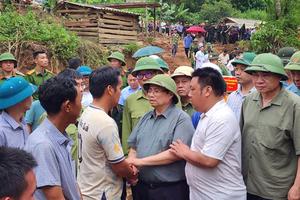 Thủ tướng chỉ đạo: Khẩn trương triển khai các nhiệm vụ phòng, tránh, ứng phó, khắc phục hậu quả thiên tai
