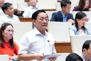 Đại biểu Quốc hội trăn trở về tiền lương của cán bộ, công chức, viên chức