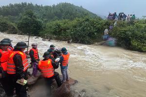 Huế báo cáo Thủ tướng, kiến nghị hỗ trợ 1.650 tỷ đồng khắc phục mưa lũ