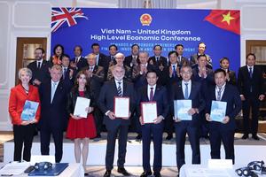 Vietnam Airlines tăng cường hợp tác chiến lược Việt – Anh, lan tỏa giá trị văn hóa và nhân ái