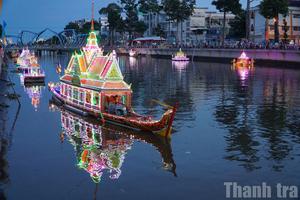 Tưng bừng khai mạc Lễ hội Oóc Om Bóc - Đua ghe ngo Thành phố Cần Thơ năm 2025