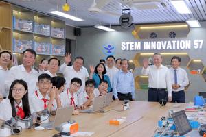 “STEM Innovation Petrovietnam”: Từ trang sách đến thực hành sáng tạo