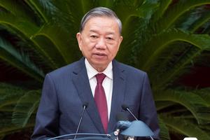 Bộ Chính trị: Chuẩn bị sàn giao dịch vàng, từ đầu 2026 khởi công đường sắt quốc tế