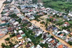 “Nghĩa tình đong đầy” giữa mùa lũ - Petrovietnam và BSR chung tay vì đồng bào vùng lũ