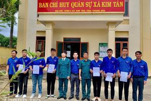 Thanh Hóa: 1.233 thanh niên hăng hái viết đơn tình nguyện nhập ngũ
