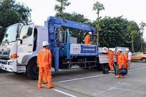 Tăng cường thêm 1.000 nhân lực hỗ trợ Gia Lai, Đắk Lắk khôi phục lưới điện sau bão số 13