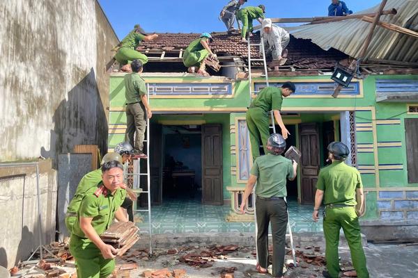 Đắk Lắk phân bổ hơn 45 tỷ đồng hỗ trợ khắc phục thiệt hại do bão số 13