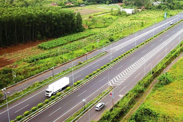 Đồng Tháp: Khơi thông 3 “điểm nghẽn” để tạo động lực tăng trưởng mới