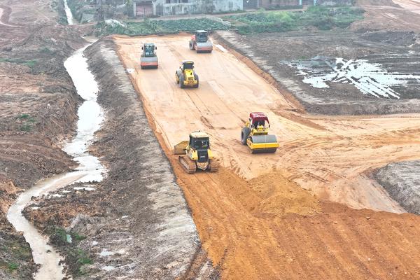 Gần 256 nghìn doanh nghiệp thành lập mới và quay trở lại hoạt động