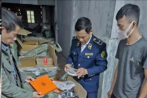 Hà Nội: Đội Quản lý thị trường số 14 siết chặt kiểm tra, không để hình thành 'điểm nóng' vi phạm cuối năm