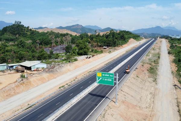 Bảo đảm 4 dự án cao tốc Bắc – Nam hoàn thành đúng dịp 19/12/2025