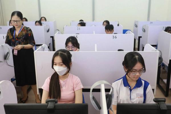 Dự kiến thi tốt nghiệp THPT trên máy tính trong tháng 4-5