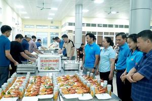 Hơn 148,7 tỷ đồng tổ chức “Bữa cơm công đoàn”