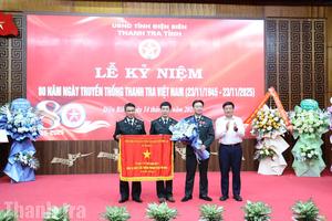 Thanh tra tỉnh Điện Biên đón nhận Cờ thi đua của Chính phủ nhân kỷ niệm Ngày Truyền thống